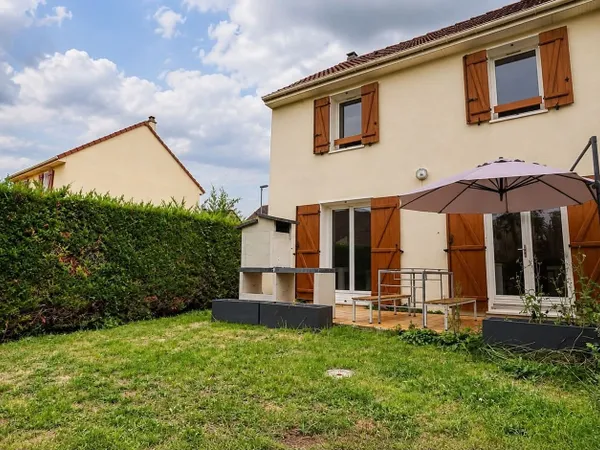 Maison Aubergenville - 4 chambres - 96 m2