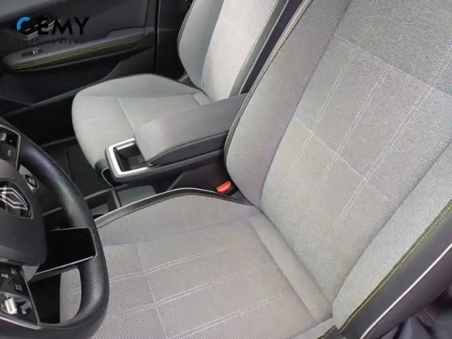 Renault Megane e-tech ev60 220 ch super charge — photo 9