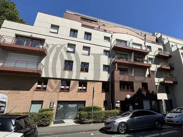 Bureau 203 m²