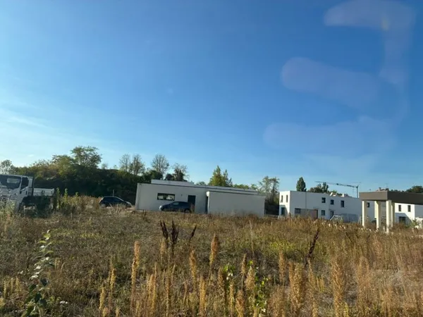 Terrain 434 m²