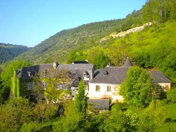 Propriété 8 pièces 257 m²