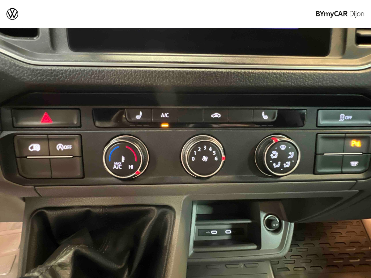 Volkswagen Utilitaires CRAFTER VAN 35 L4H3 2.0 TDI 177 CH CAMION ATELIER — photo 21