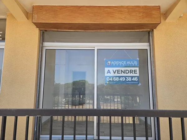 A SAISIR : LOCAL COMMERCIAL idéal profession libérale ou pet