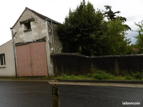 Grange et terrain constructible