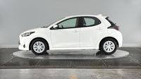 Toyota Yaris 116h Dynamic 5p MY22 — photo 7