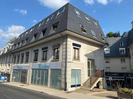 Propriété 21 pièces 900 m²