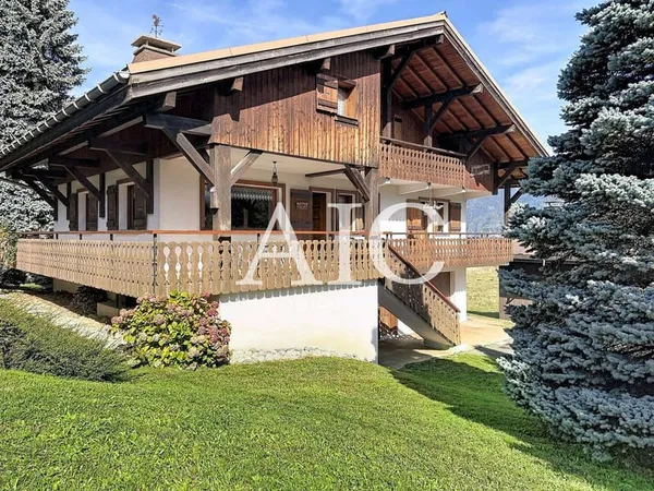 Chalet 8 pièces 159 m²