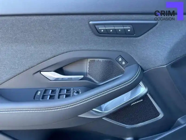Jaguar E-Pace p270e ch phev awd bva — photo 21