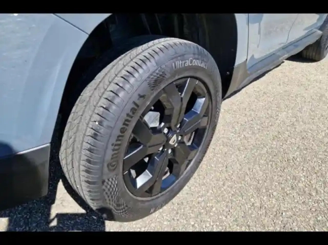 Dacia Duster 1.3 tce 130ch fap extreme 4x2 — photo 13