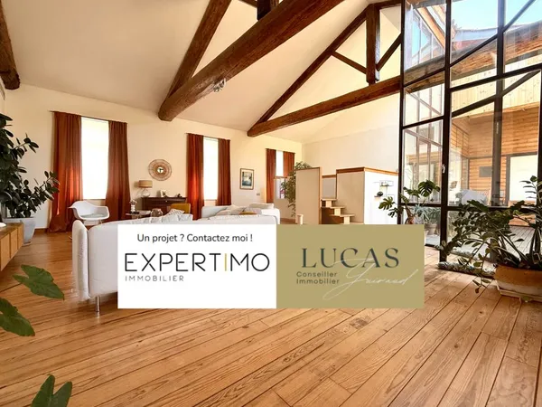 Appartement 6 pièces 215 m²