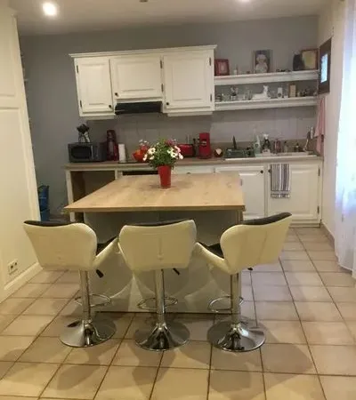Appartement 60m2 3 pieces ajouré calme centre ville ganges