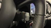 Renault Twingo 1.0 SCe 65ch Urban Night — photo 28