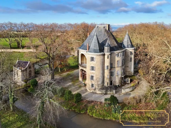 Exclusivité - FANTASTIQUE ROTONDE DE VILLEGIATURE SUR UNE ILE D