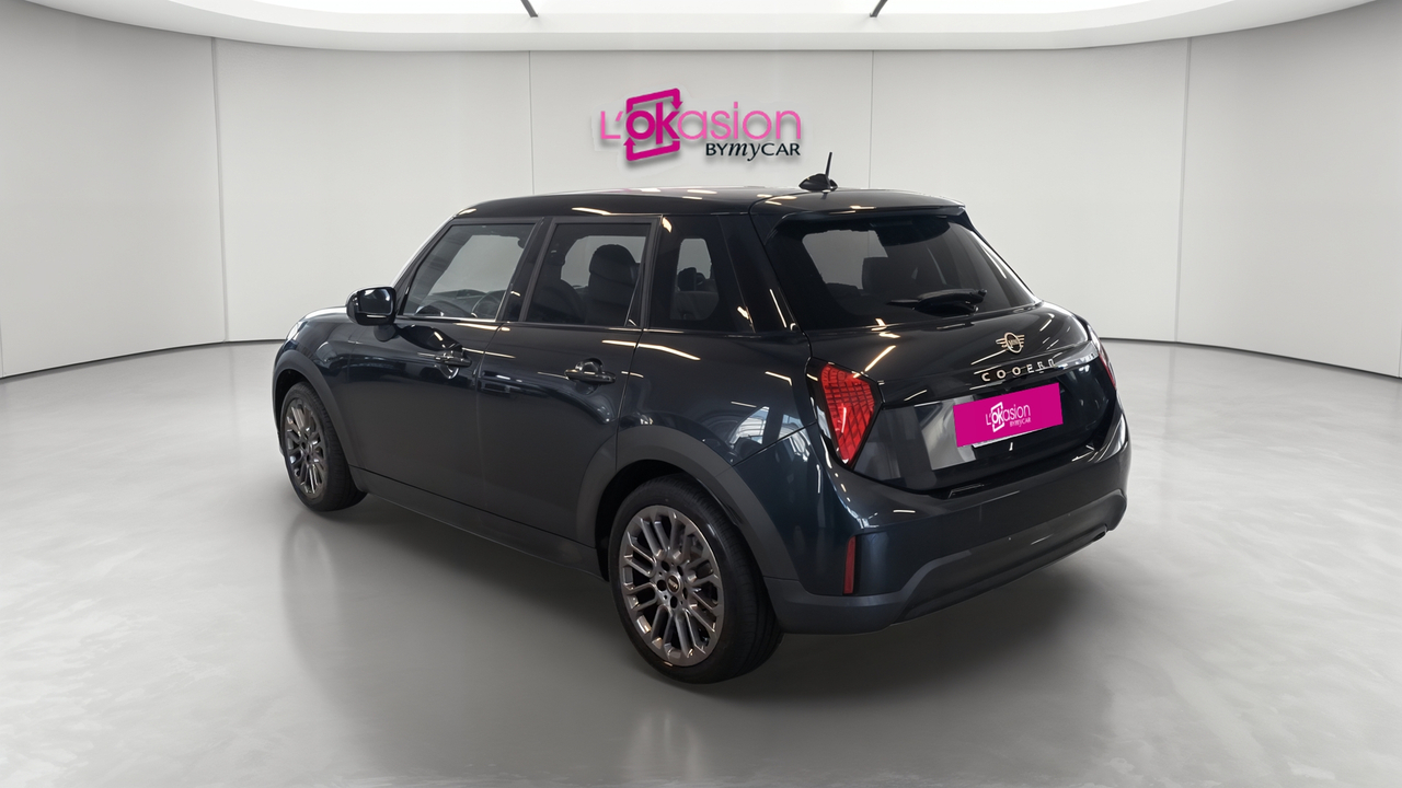 Mini Cooper 156 ch DKG7 C — photo 3
