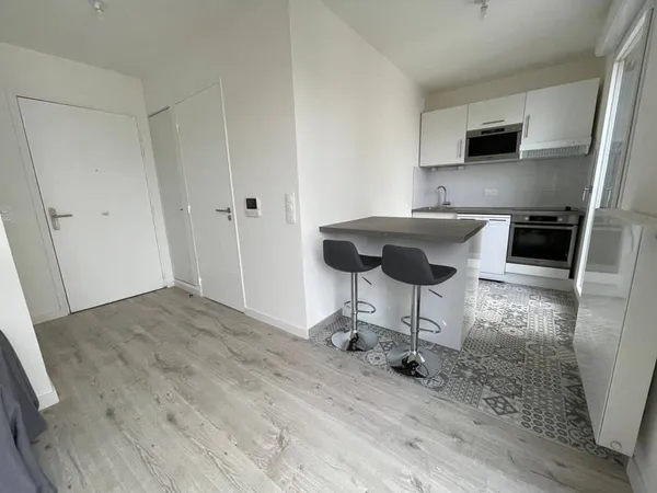 Studio 1 pièce 31 m²