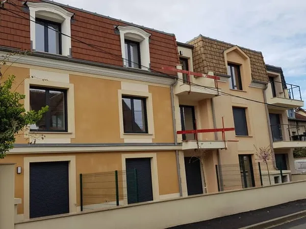 Studio 1 pièce 30 m²