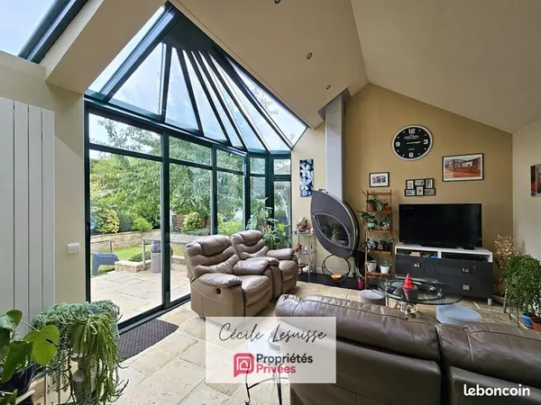 Maison 6 pièces 143 m²