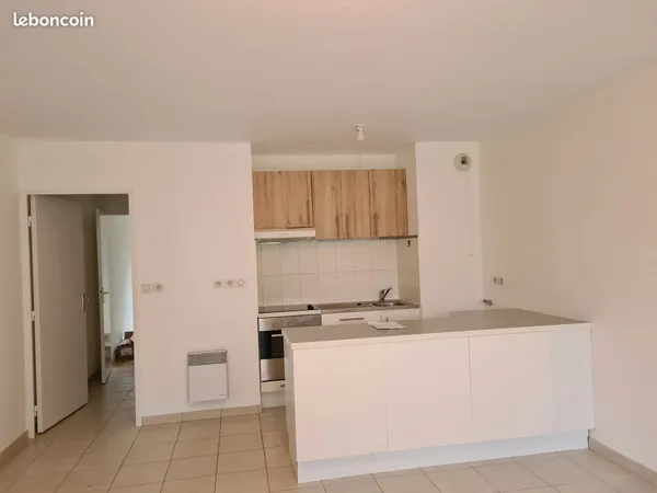 Appartement T2 au calme