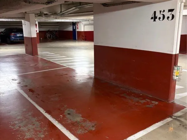 Parking à louer sécurisé-plein centre