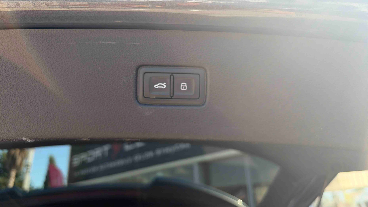 Audi Q7 60 TFSI e 456 Tiptronic 8 Quattro — photo 14