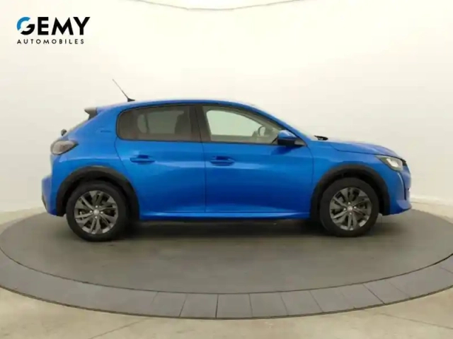 Peugeot 208 electrique 50 kwh 136ch — photo 26