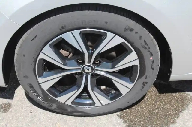 Renault Clio tce 100 gpl — photo 10
