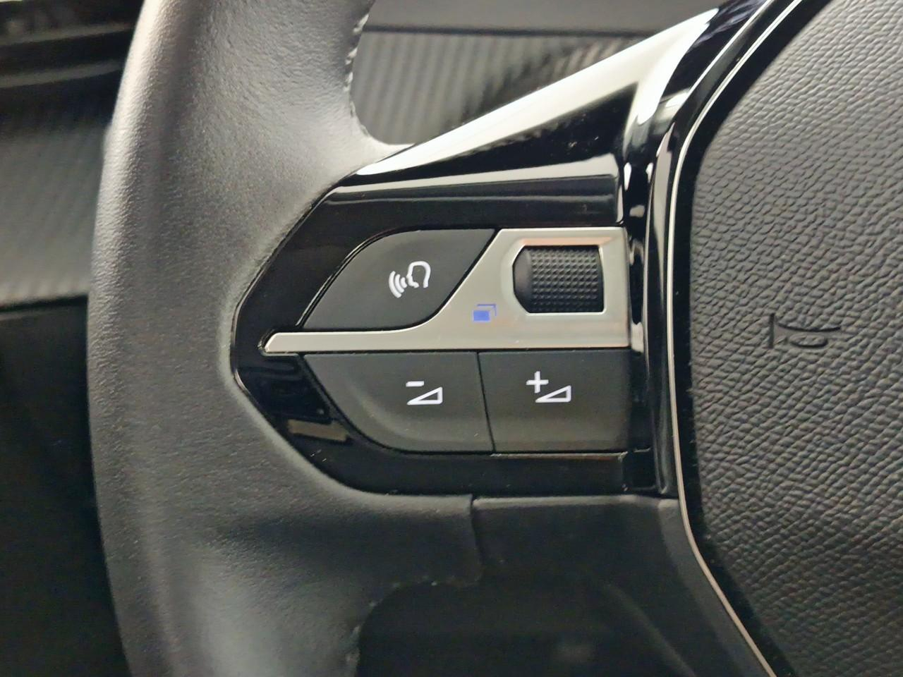 Peugeot 208 100 s&s bvm6 style — photo 17