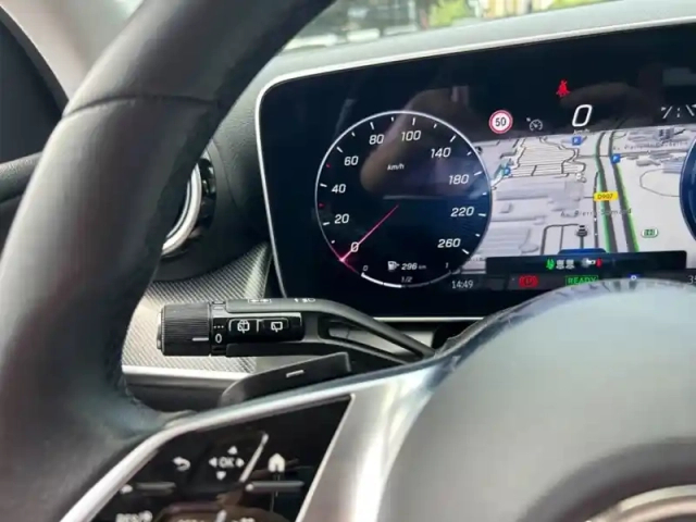 Mercedes Glc 300 e hybrid eq 4matic ava — photo 18