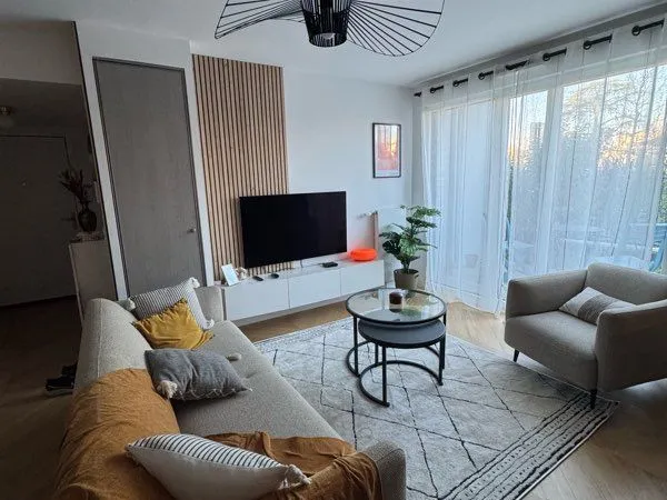 Duplex familial 115 m² - 4 chambres - Jardin & terrasse - 2 parkings
