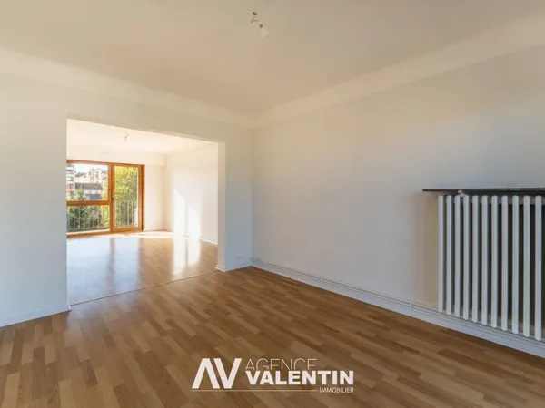 Appartement 5 pièces 96 m²