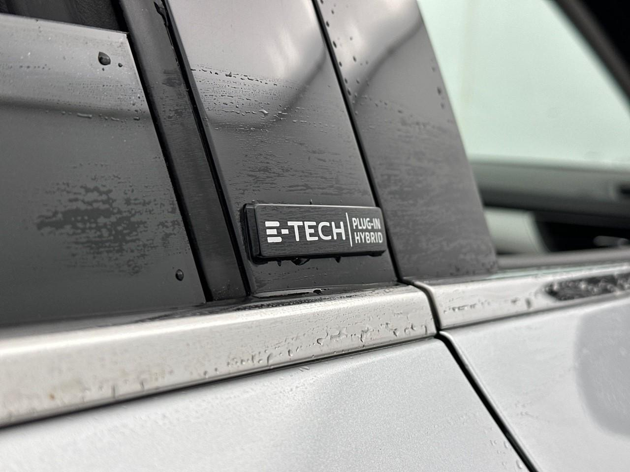 Renault Captur e-tech plug-in 160 intens — photo 36