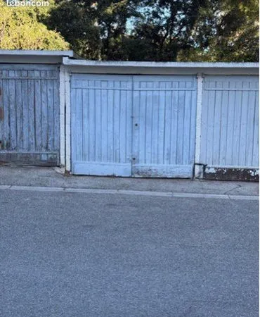 Stationnement Vente Marseille   30000€