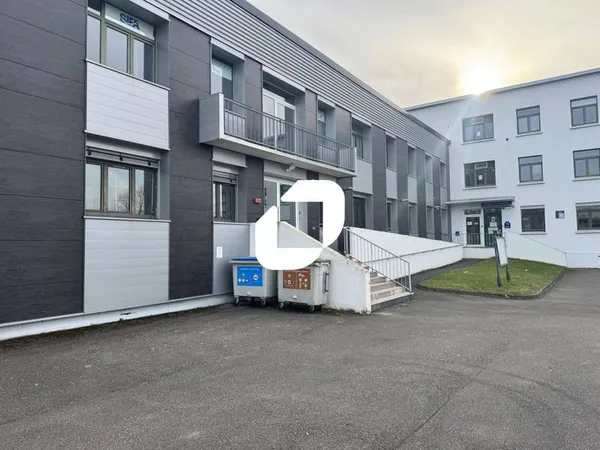 Bureaux 534 m²