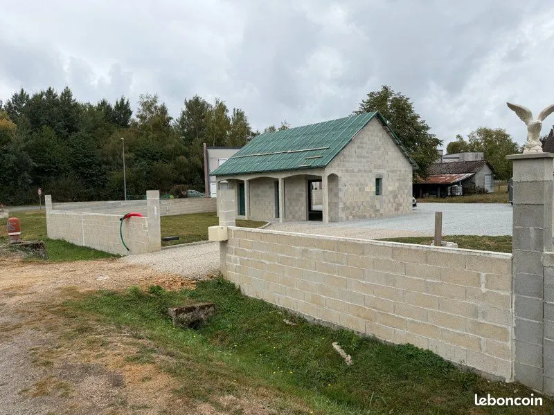 Photo 1