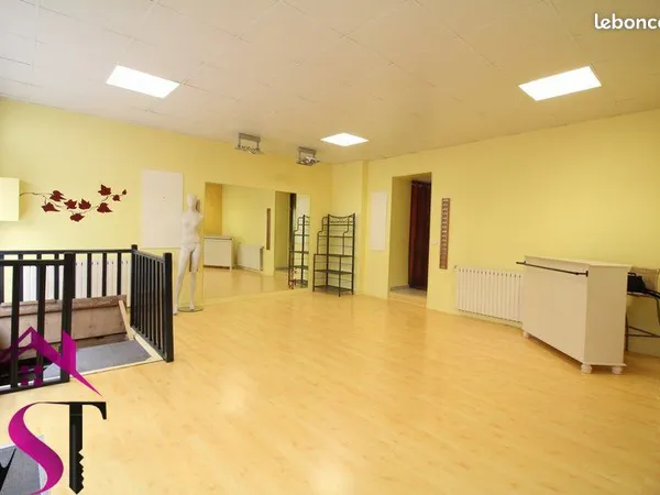 Local 49 m² Auxonne