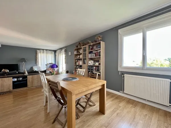 Appartement 3 pièces 84 m²