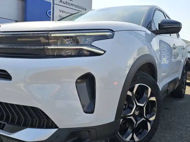 Citroën C5 Aircross hybride 145 e-dcs6 — photo 3