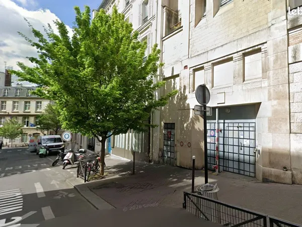 Parking 35 rue Milton