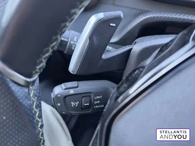 Peugeot 2008 puretech 130 s&amp;s eat8 — photo 91