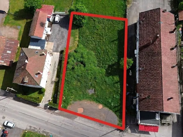 Terrain 1290 m²
