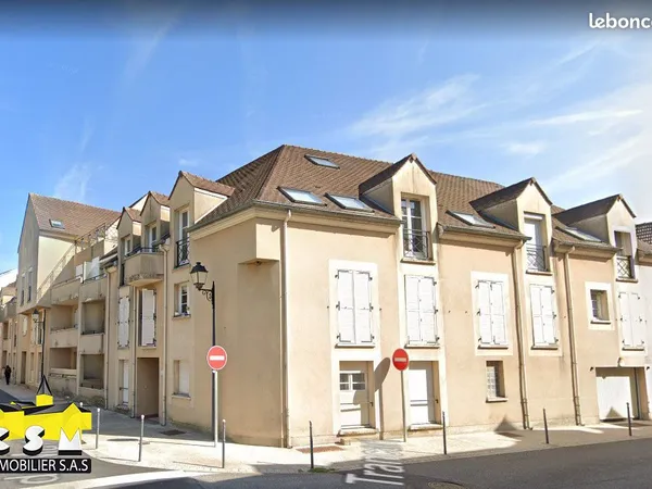 Studio 1 pièce 28 m²