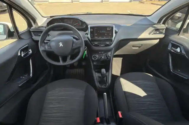 Peugeot 208 affaire bluehdi 100 s&amp;s bvm5 — photo 10