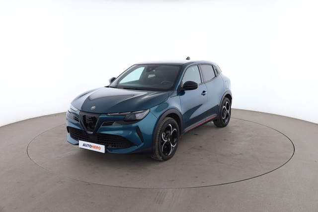 Alfa Romeo Junior 1.2 Ibrida Speciale DCT6