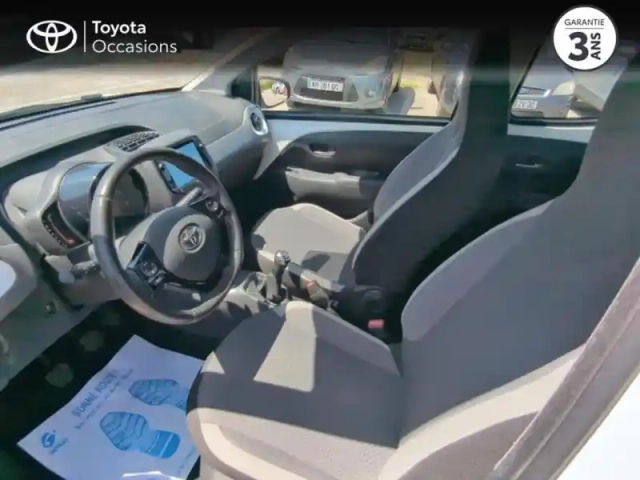 Toyota Aygo 1.0 vvt-i 72ch x-play 5p my19 — photo 11