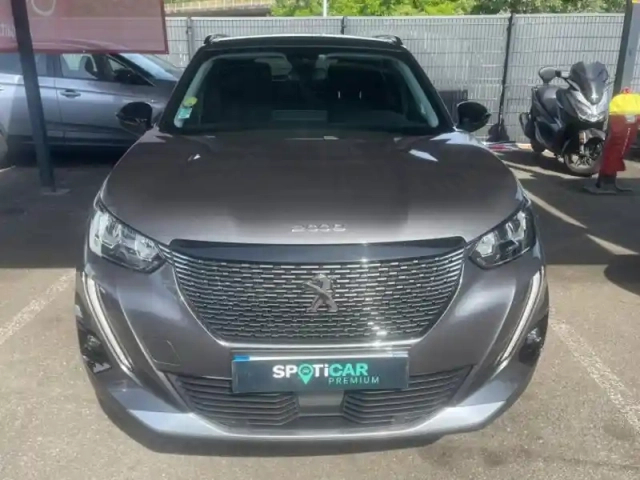 Peugeot 2008 1.5 bluehdi 110ch s&amp;s roadtrip — photo 2