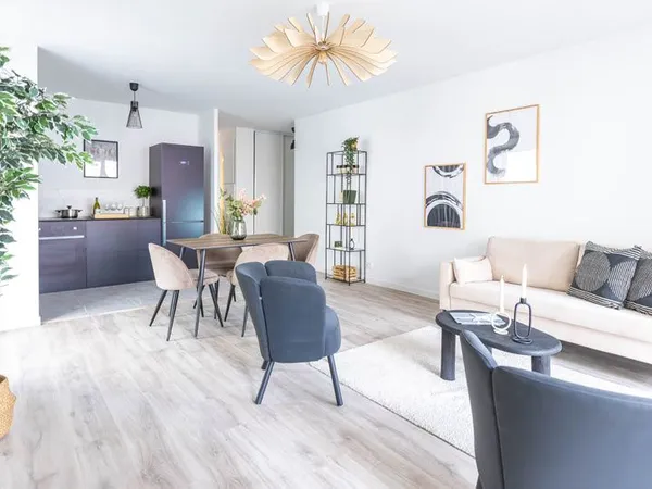 Très beau T2 avec balcon et parking