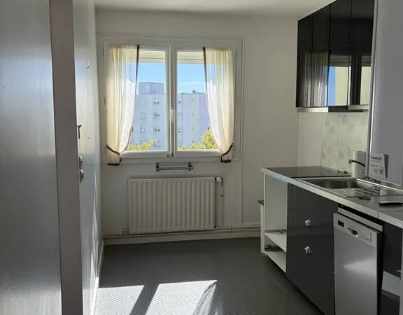 Appartement 4 pièces 83 m²
