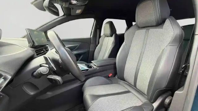 Peugeot 3008 puretech 130ch s&amp;s eat8 — photo 11