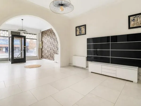Maison de 8 pièces de 177 m² à Loos