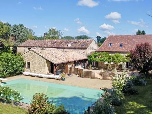 Maison en pierre proche Bergerac